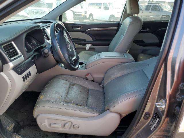 VIN 5TDYZRFH0JS285842 2018 Toyota Highlander, Limited no.7