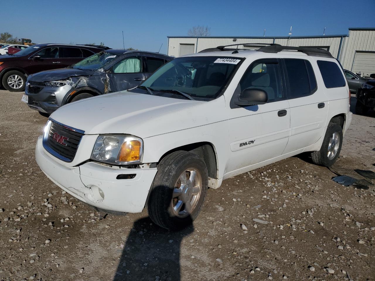 Lot #2955604757 2005 GMC ENVOY XL