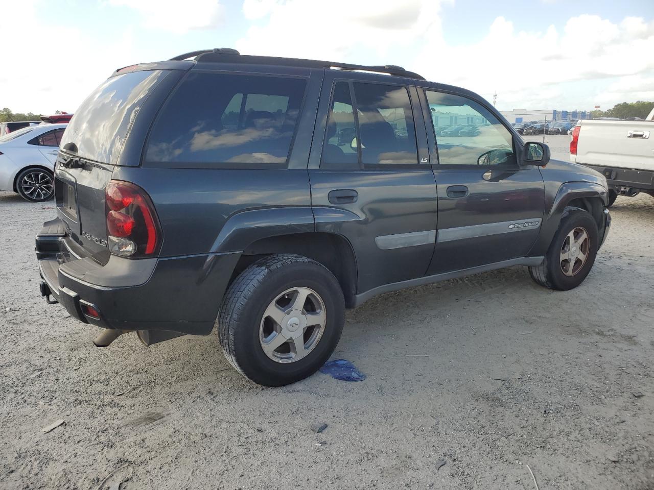 Lot #2945021925 2004 CHEVROLET TRAILBLAZE