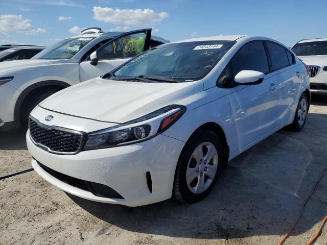 VIN 3KPFK4A7XJE230189 2018 KIA Forte, LX no.1