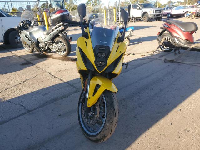 2024 SUZUKI GSX800 F JS1EM13B7R7101984