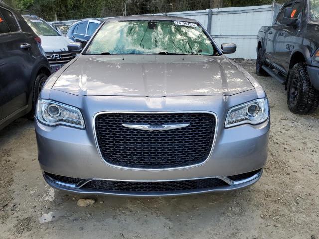 VIN 2C3CCAAG6GH175479 2016 Chrysler 300, Limited no.5