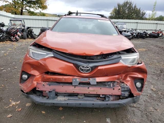 VIN JTMJFREV3GJ058569 2016 Toyota RAV4, SE no.5