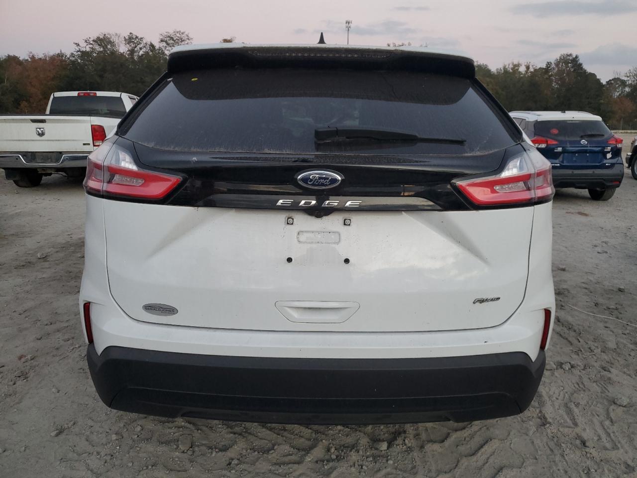 Lot #2945059277 2023 FORD EDGE SE