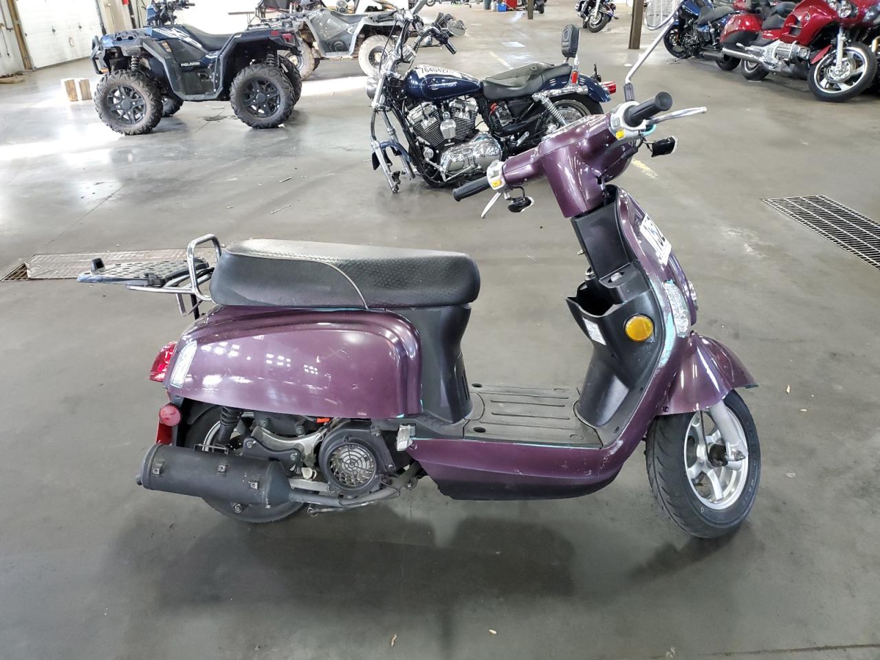 Genuine Scooter Co. BUDDY KICK 2017 