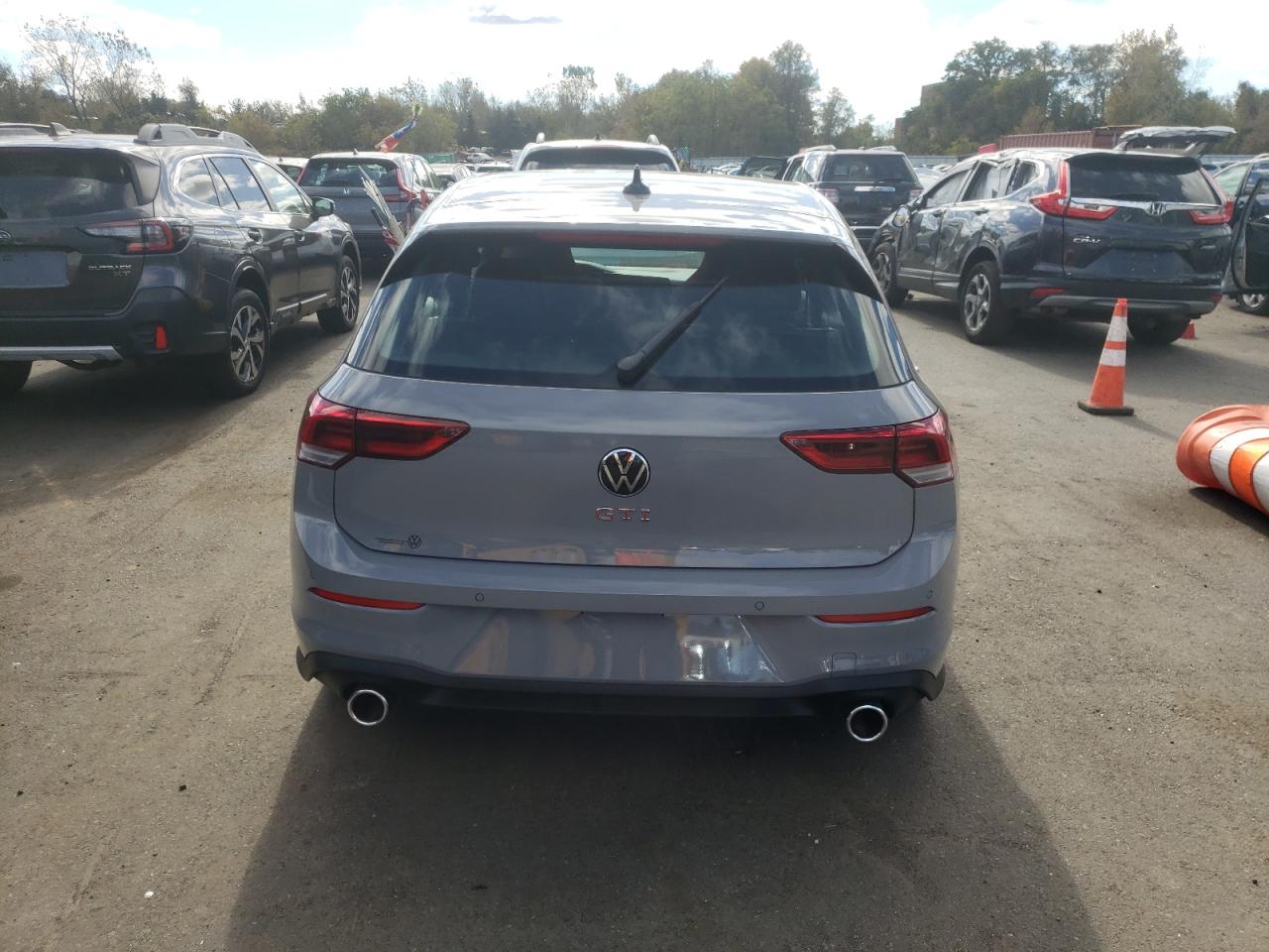 Lot #2918547715 2023 VOLKSWAGEN GTI SE