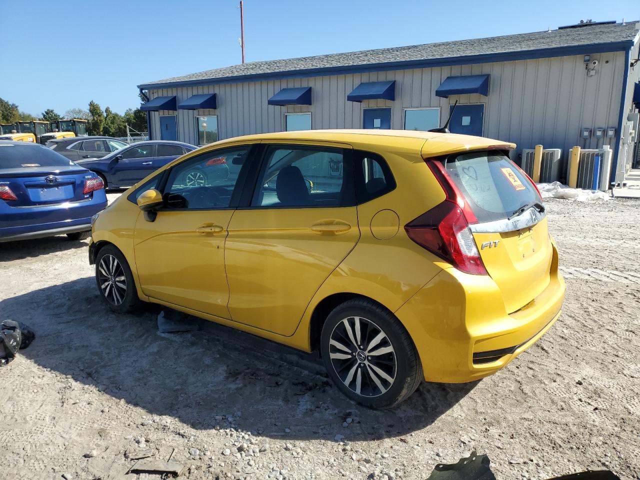 Lot #2921365831 2018 HONDA FIT EX