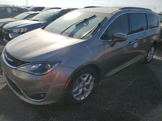 VIN 2C4RC1BG7HR609943 2017 Chrysler Pacifica, Touri... no.1