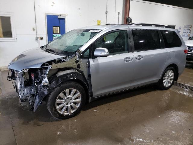 VIN 5TDDK3DCXGS136936 2016 Toyota Sienna, Xle no.1