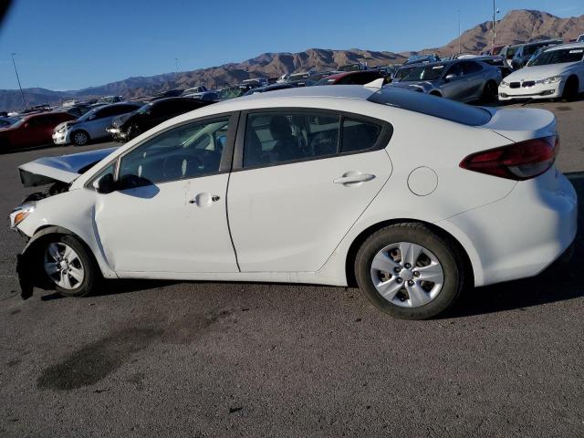 VIN 3KPFK4A76JE220159 2018 KIA FORTE no.2