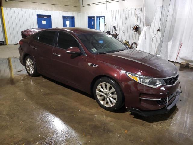 VIN 5XXGT4L33JG258533 2018 KIA Optima, LX no.4