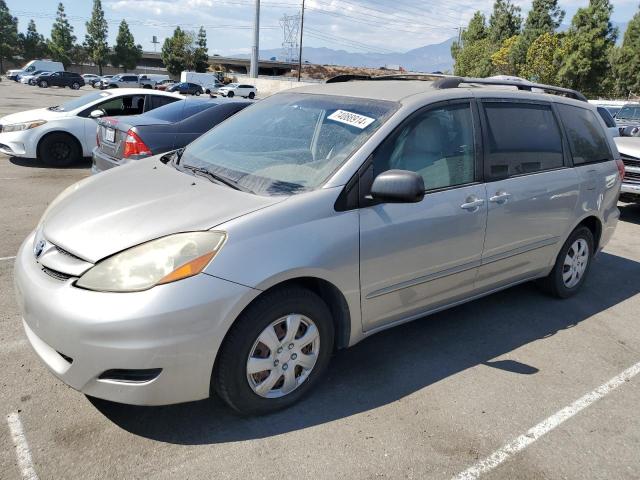 Toyota SIENNA CE