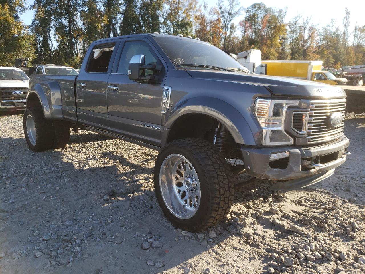 Lot #2955341612 2022 FORD F450 SUPER