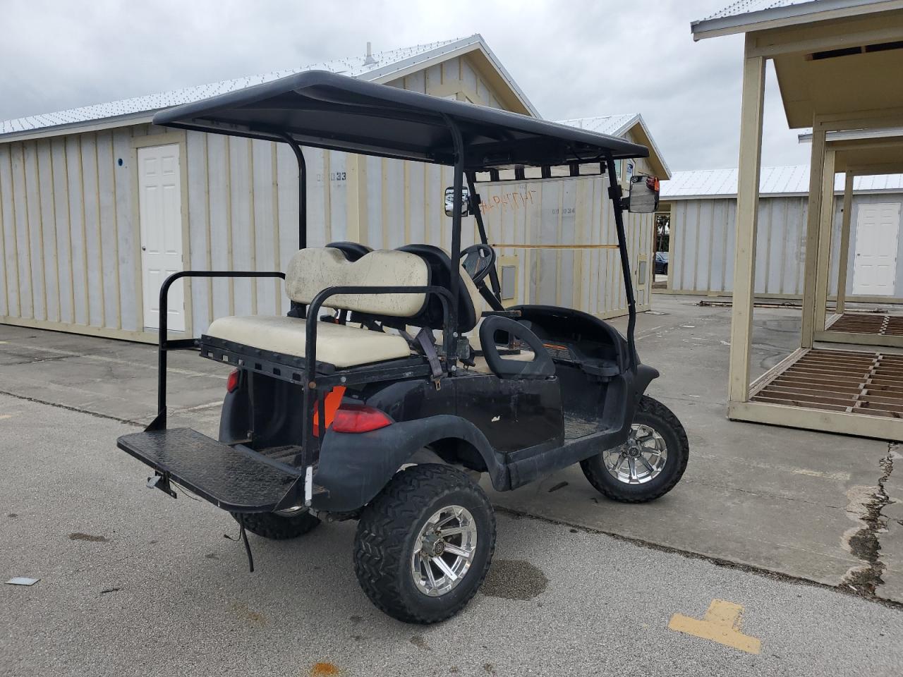 Lot #2947714318 2014 CLUB GOLF CART