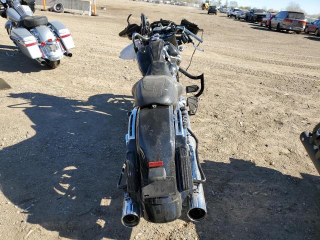 2020 HARLEY-DAVIDSON FLHX - 1HD1KBC1XLB666434