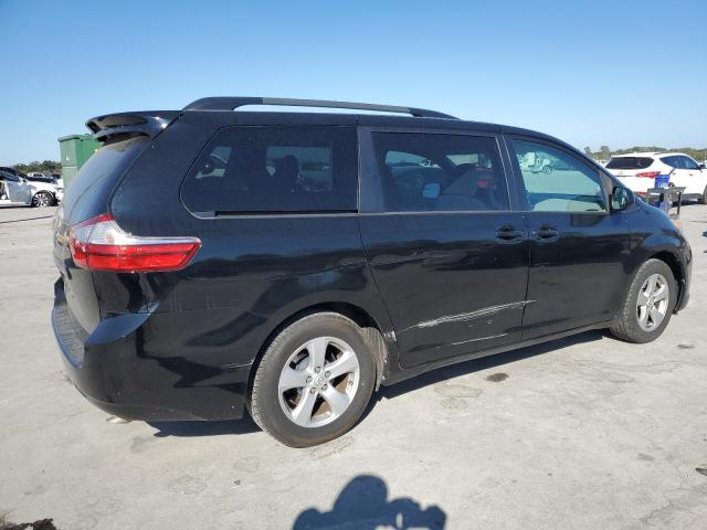 VIN 5TDKK3DC0FS573916 2015 Toyota Sienna, LE no.3