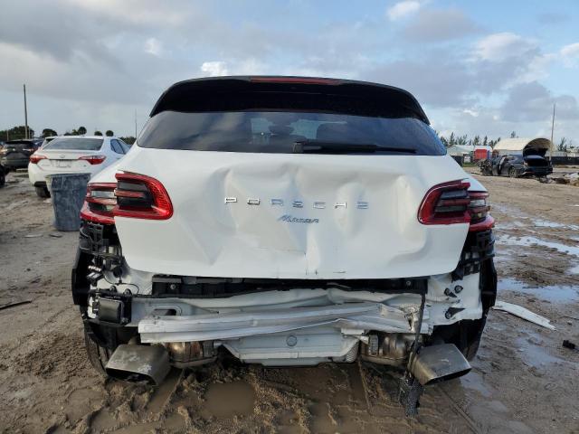 VIN WP1AA2A51JLB03319 2018 Porsche Macan no.6