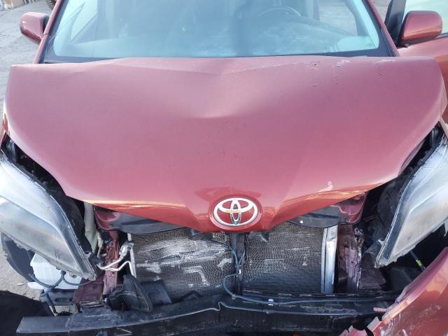 2017 TOYOTA SIENNA SE 5TDXZ3DC9HS833637