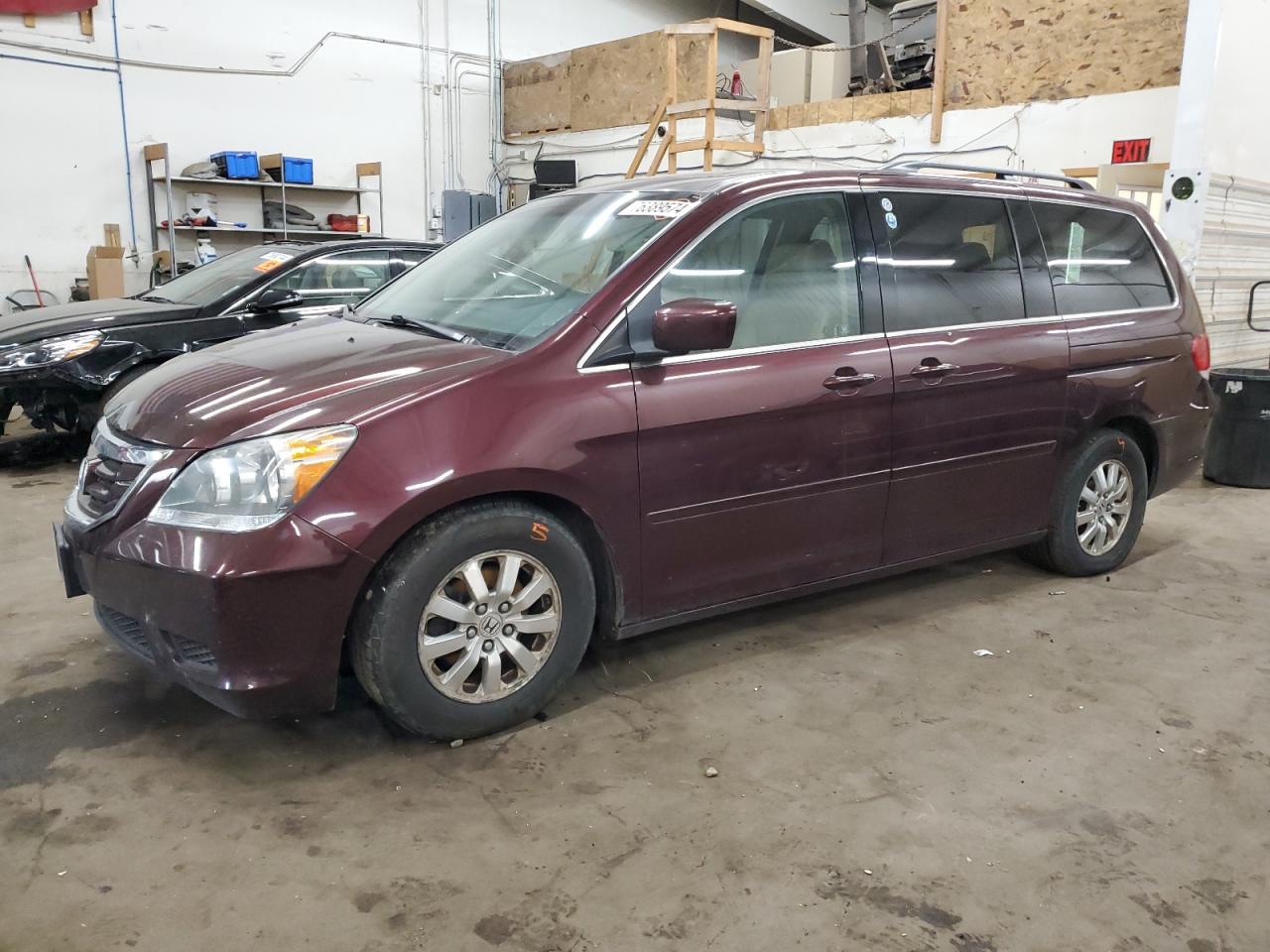 Honda Odyssey 2010 EX (with leather)