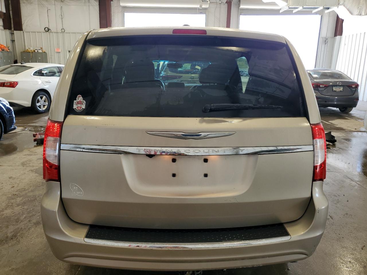 Lot #2893352492 2013 CHRYSLER TOWN & COU