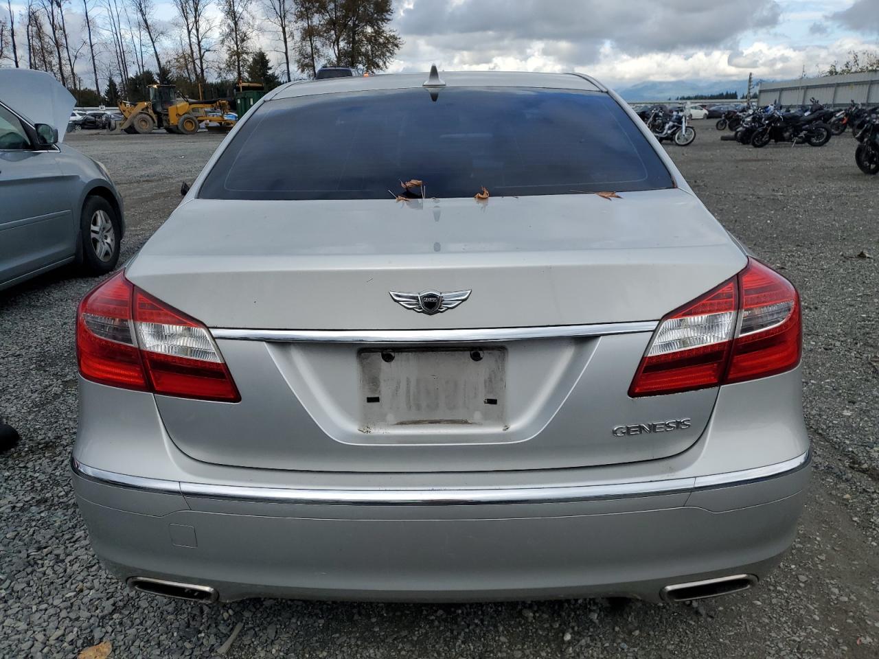 Lot #2921310828 2012 HYUNDAI GENESIS 3.