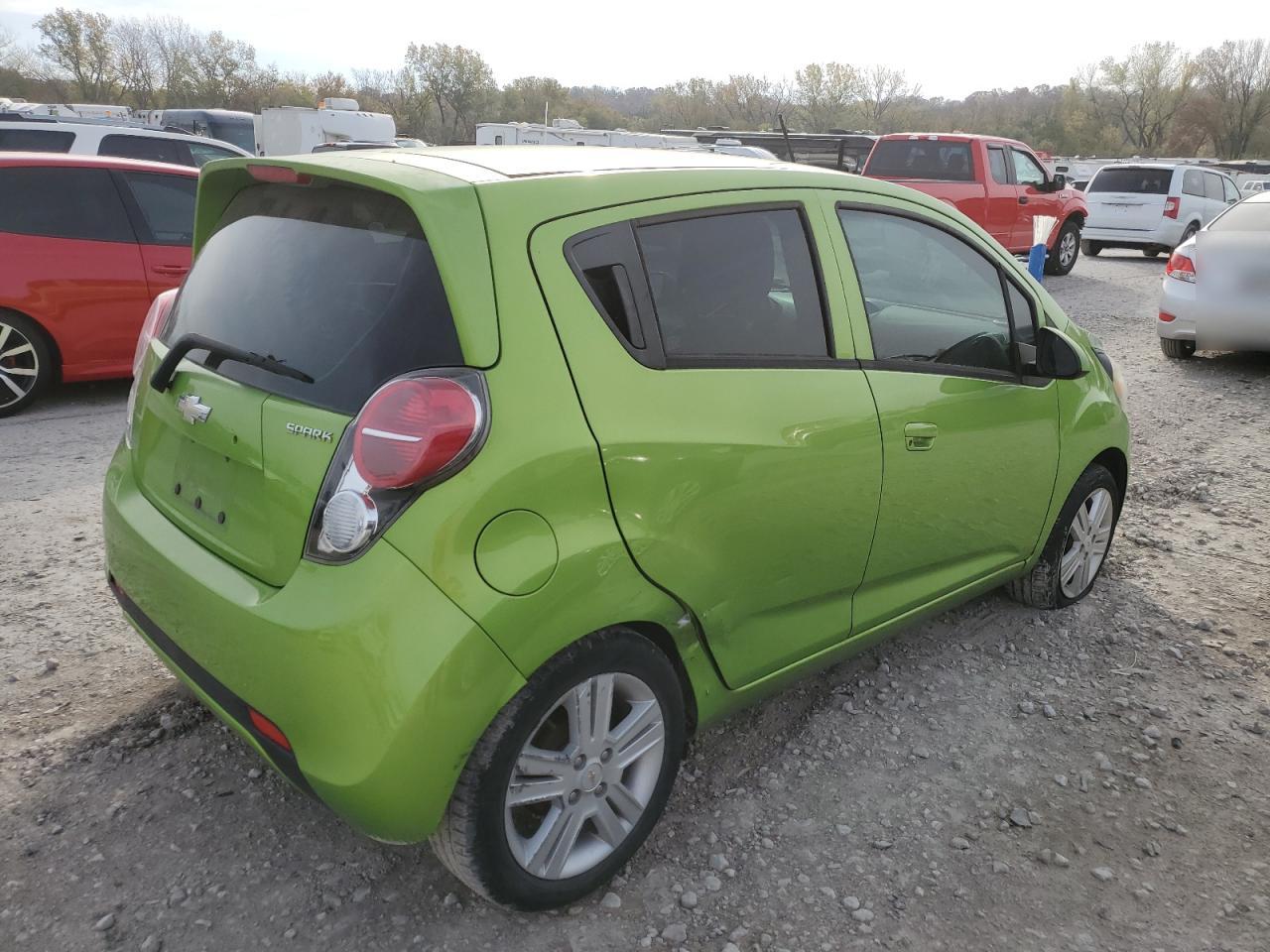 CHEVROLET SPARK 1LT