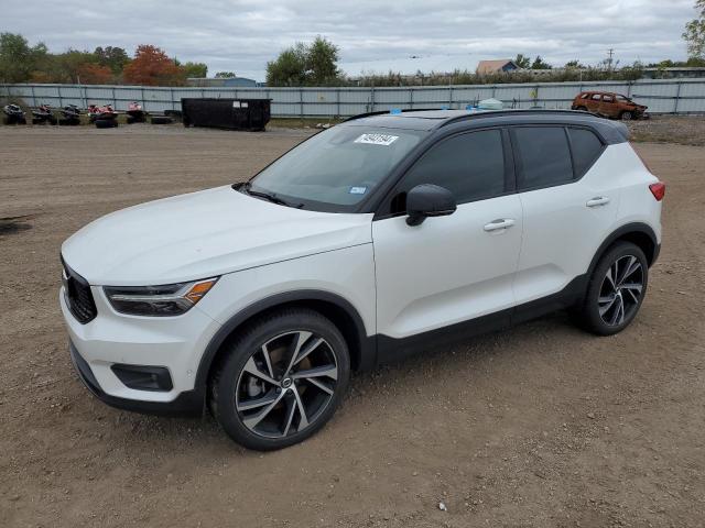 VIN YV4162UM2K2057168 2019 Volvo XC40, T5 R-Design no.1