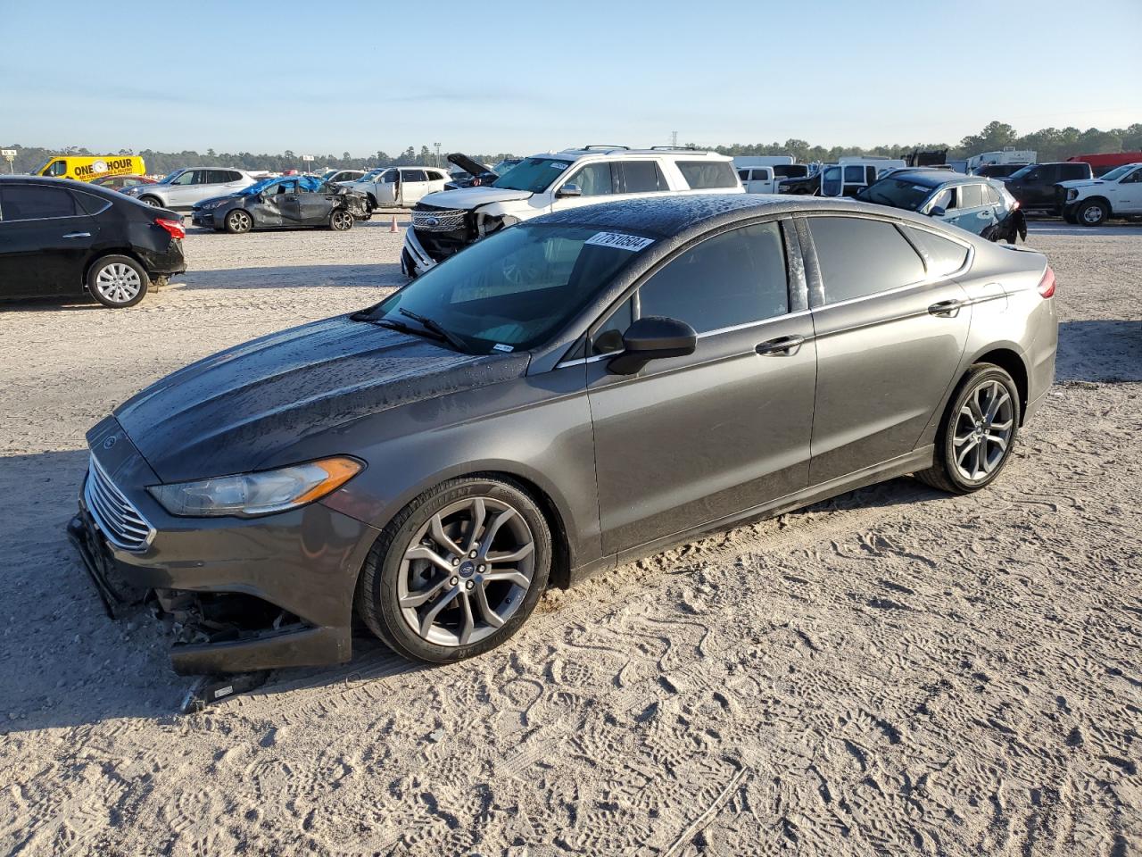  Salvage Ford Fusion