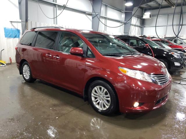 2016 TOYOTA SIENNA XLE - 5TDYK3DC0GS726273