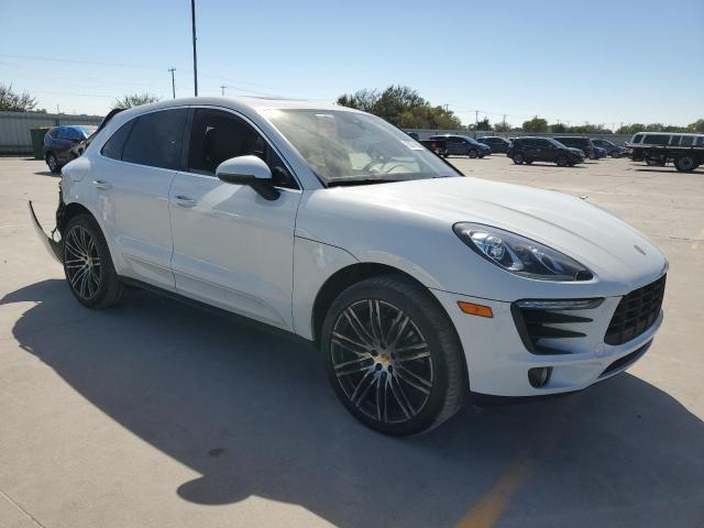 VIN WP1AB2A55JLB38667 2018 PORSCHE MACAN no.4