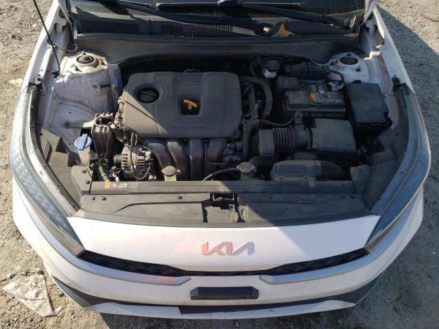 VIN 3KPF24AD8NE428085 2022 KIA Forte, FE no.11