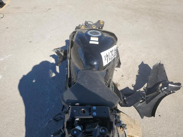 2024 SUZUKI GSX-R1000 - JS1DM11B4R7100340