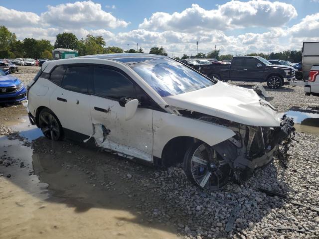 VIN WB523CF06PCM80493 2023 BMW IX, Xdrive50 no.4