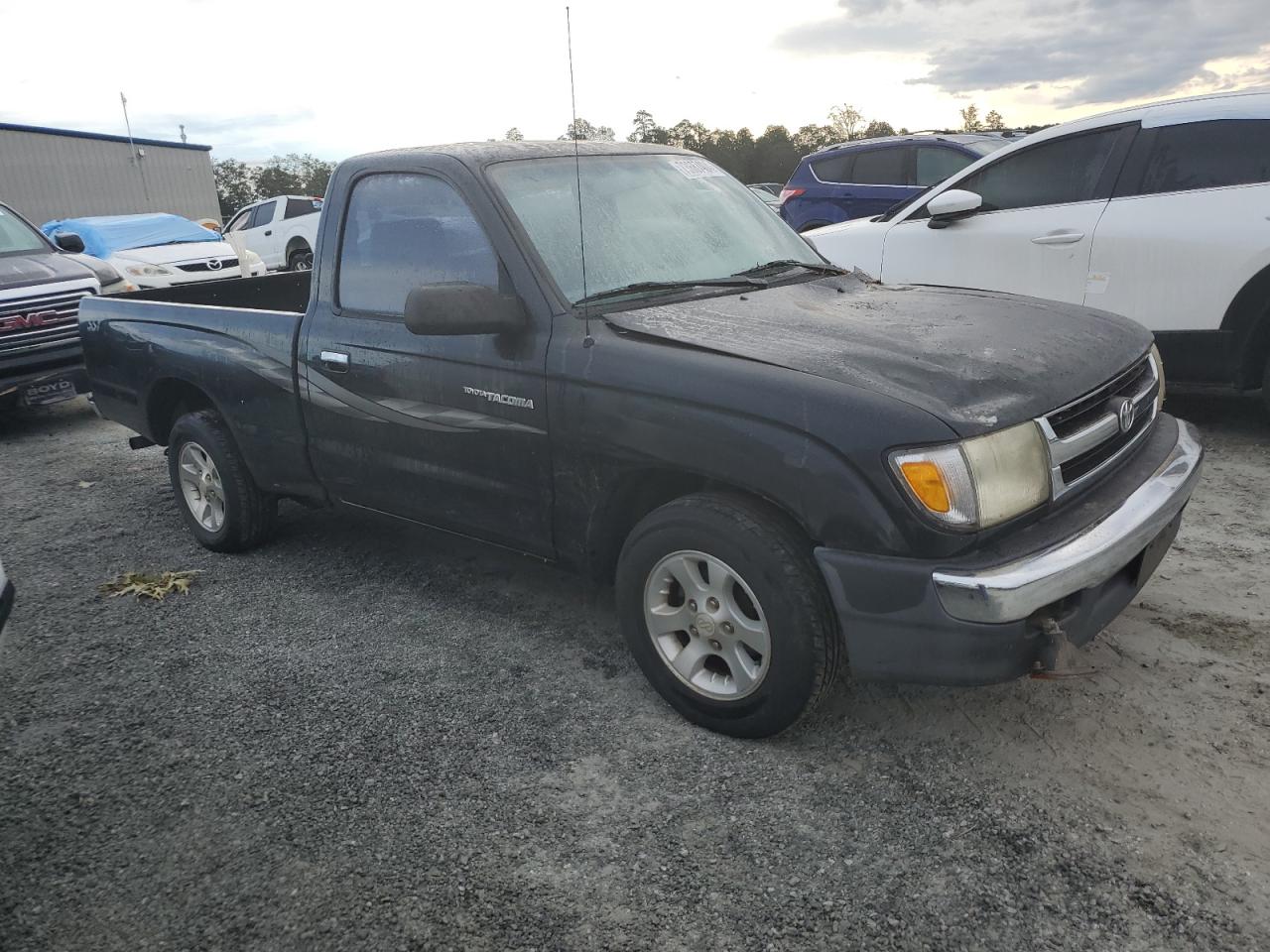 Lot #2909980083 2000 TOYOTA TACOMA