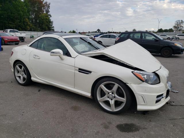 VIN WDDPK5HA3DF053772 2013 Mercedes-Benz SLK-Class,... no.4