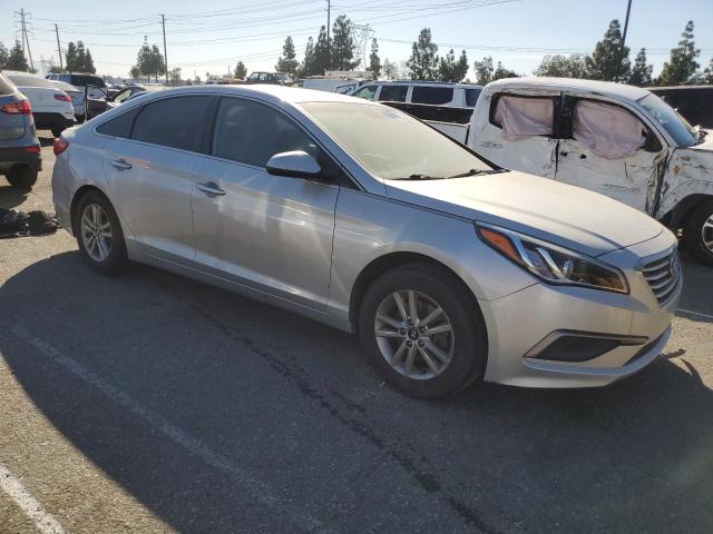 VIN 5NPE24AFXHH541159 2017 Hyundai Sonata, SE no.4