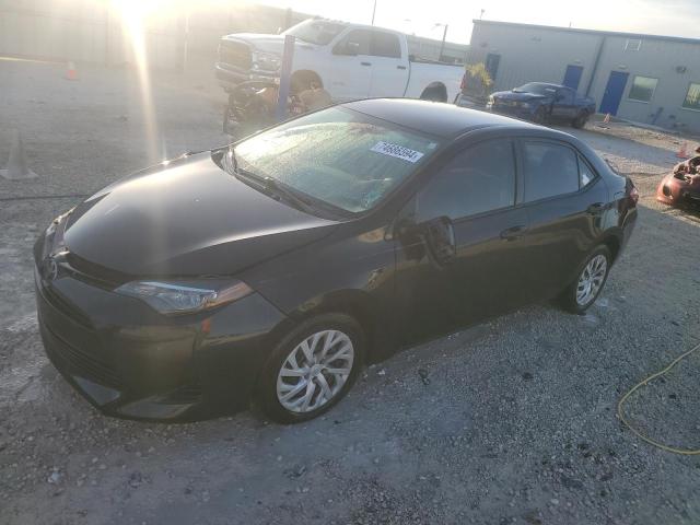 VIN 2T1BURHE7JC063315 2018 Toyota Corolla, L no.1