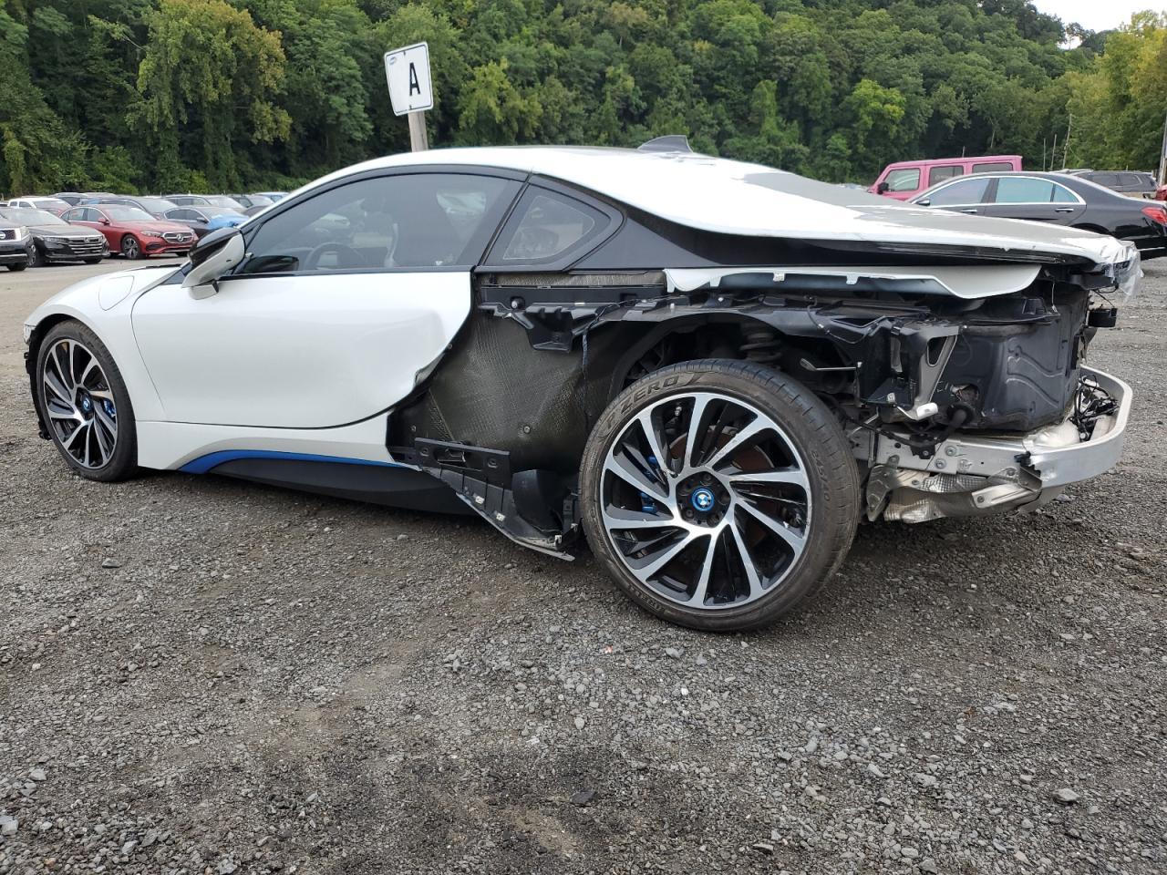 Lot #2940474523 2016 BMW I8