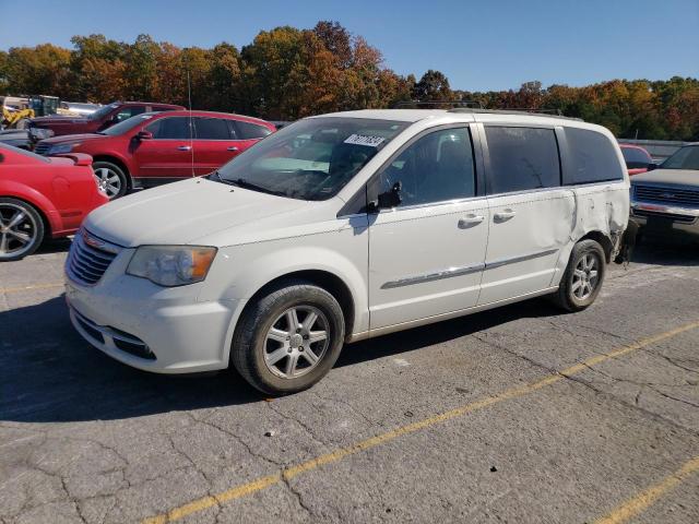 CHRYSLER TOWN & COU