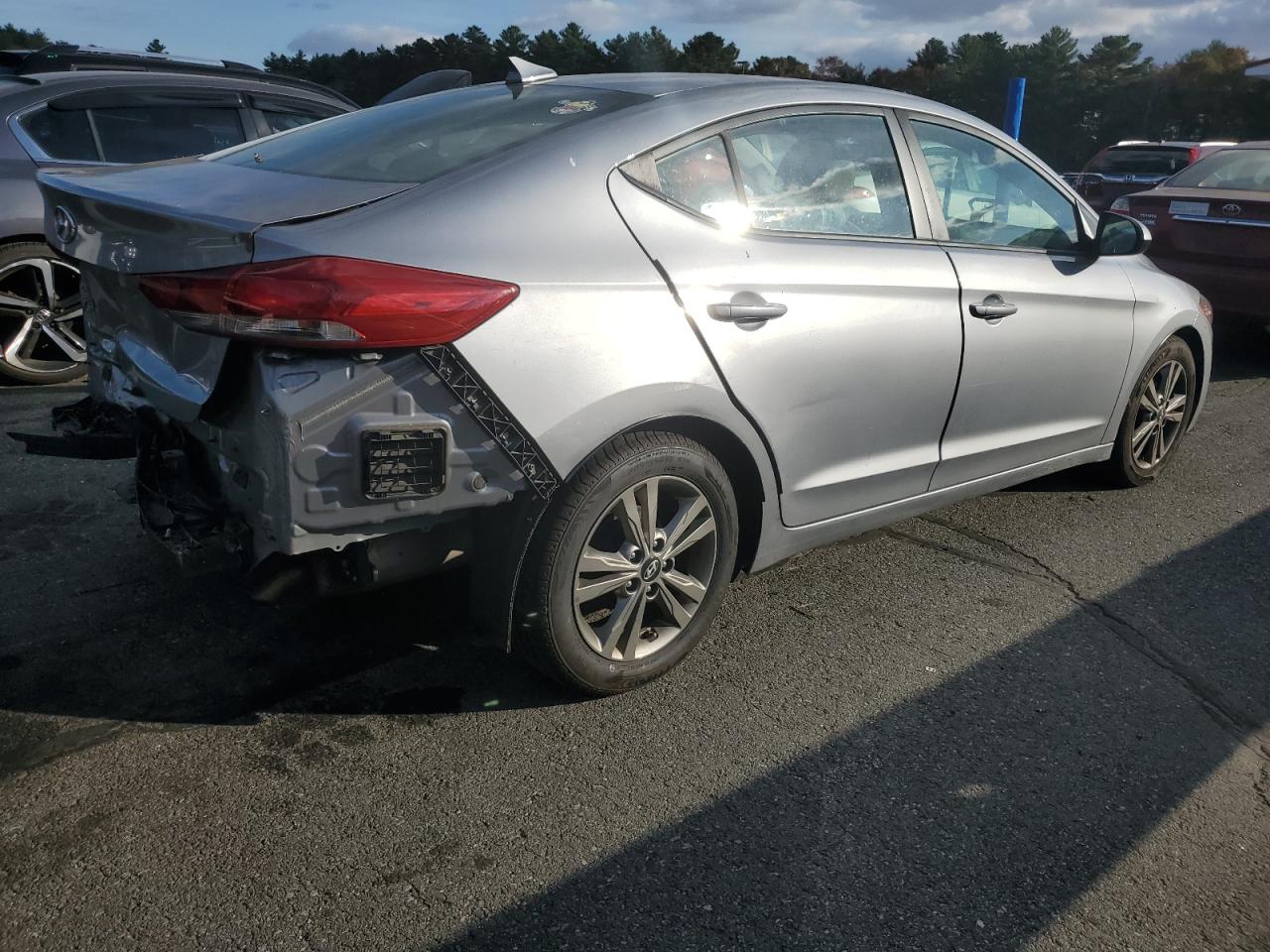 Lot #2954971236 2017 HYUNDAI ELANTRA SE