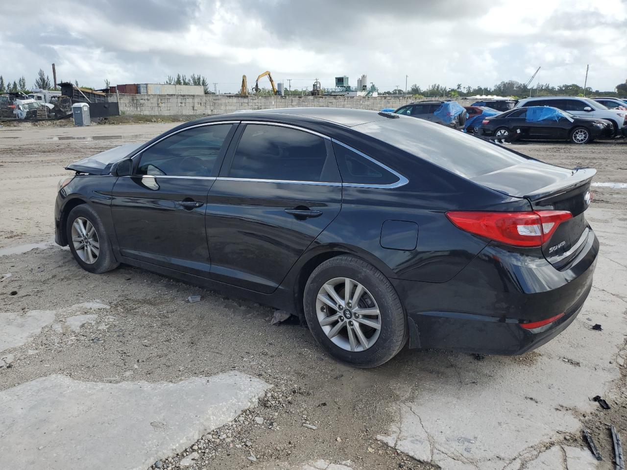 Lot #3028547918 2017 HYUNDAI SONATA SE