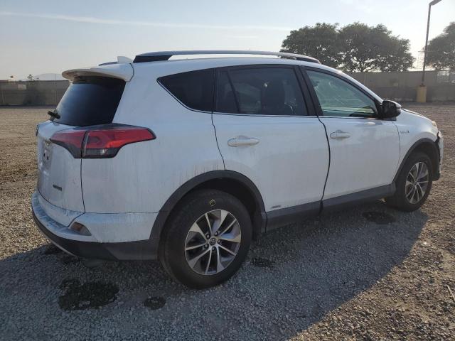 2018 TOYOTA RAV4 HV LE - JTMRJREV3JD189587
