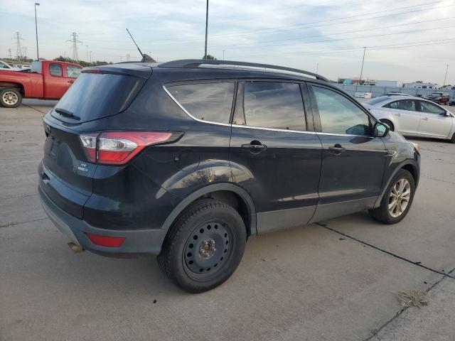 VIN 1FMCU9GD8JUD50156 2018 Ford Escape, SE no.3