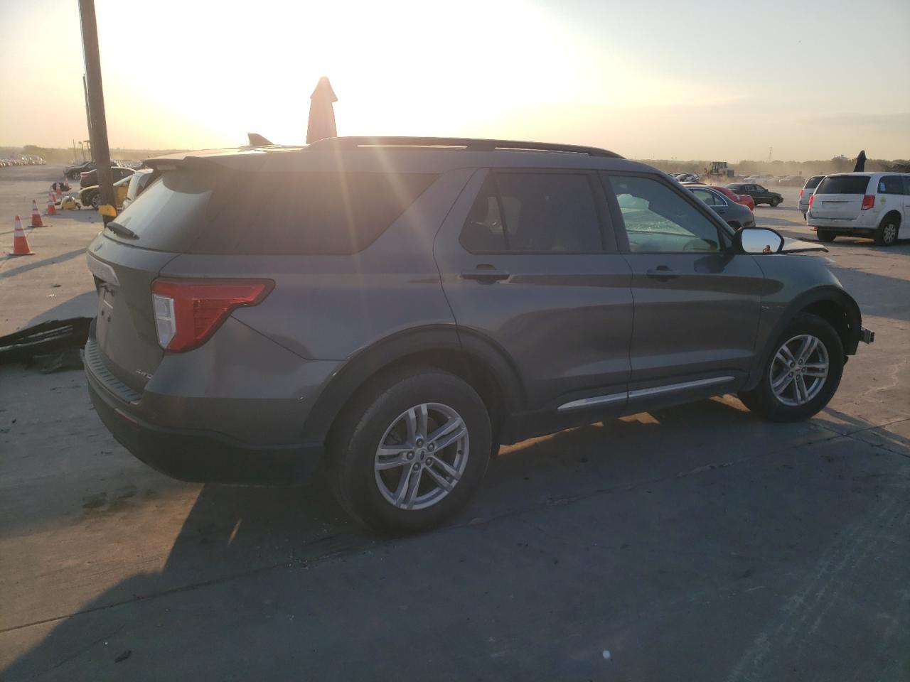 Lot #2909097335 2022 FORD EXPLORER X