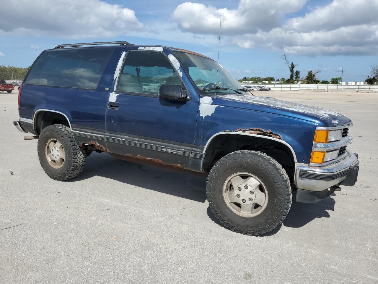 Lot #2918955632 1994 CHEVROLET BLAZER K15