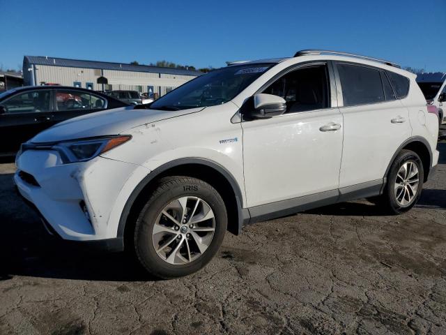 TOYOTA RAV4 HV LE 2018 white  hybrid engine JTMRJREV4JD259520 photo #1