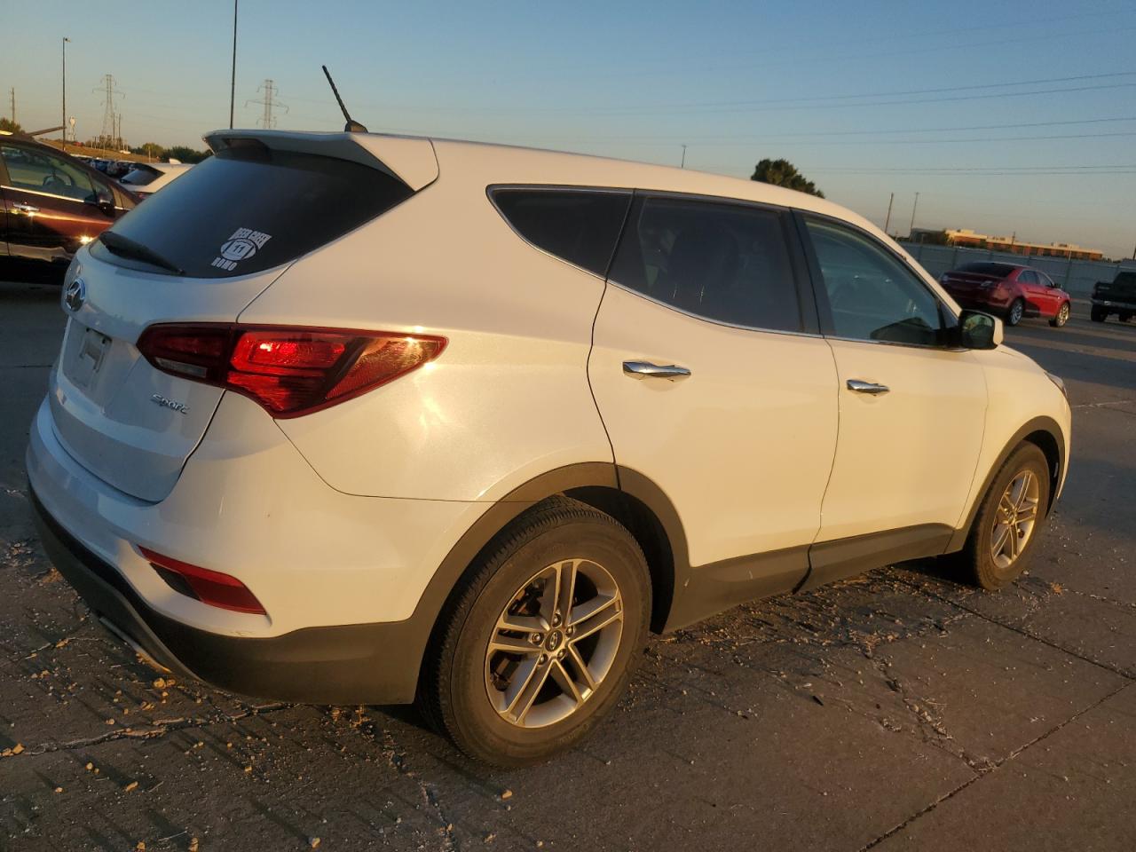 Lot #2994487854 2018 HYUNDAI SANTA FE S