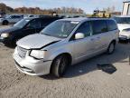 CHRYSLER TOWN & COU photo