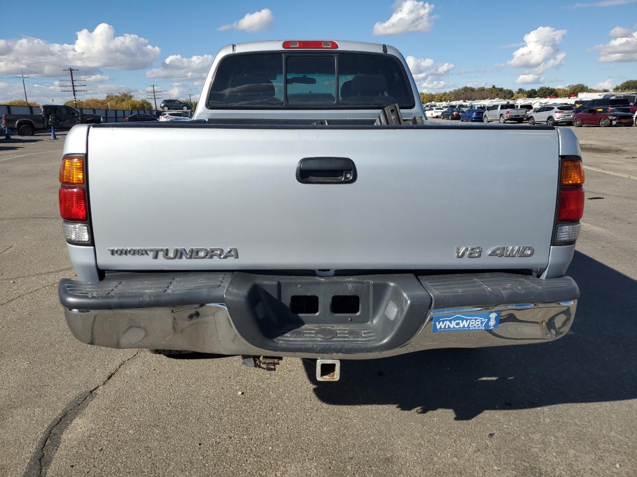 Lot #3008936536 2000 TOYOTA TUNDRA ACC