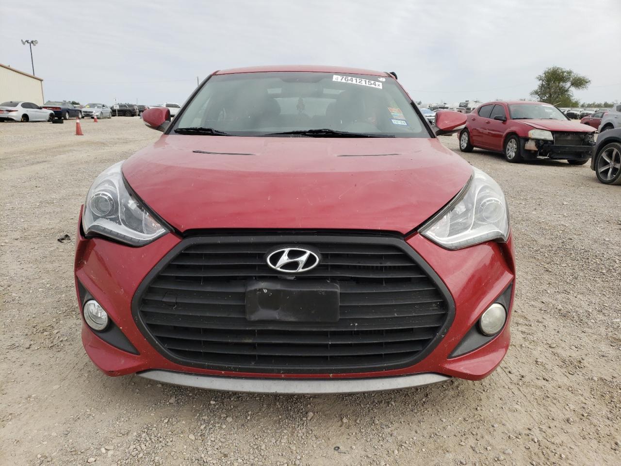 Lot #2953145731 2013 HYUNDAI VELOSTER T